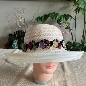 Chic Floral Embellished Cream Hat